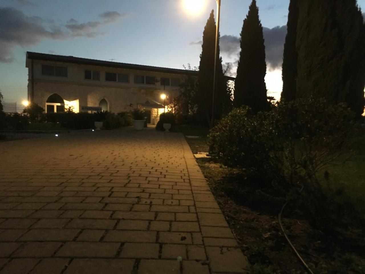 Zyra Garden Club Acquaviva delle Fonti Exterior foto